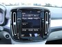Volvo XC40 T2 130PK Automaat Business Pro | Org. NL | Camera | Schuif/kanteldak | PDC Achter | Climate Control | Leder | 18" LMV |