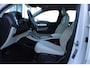Volvo XC40 T2 130PK Automaat Business Pro | Org. NL | Camera | Schuif/kanteldak | PDC Achter | Climate Control | Leder | 18" LMV |