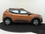 Dacia Sandero Stepway 1.0 TCe 90 Comfort | Airco | Parkeersensoren Voor + Achter | Parkeer Camera Achter | Automatische Verlichting | Cruise Control