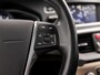 Volvo V40 Cross Country 1.6 T4 Sport 180Pk Automaat (PANORAMADAK, NAVIGATIE, LEDER, MEMORY SEATS, CAMERA, STOELVERWARMING, XENON, GETINT GLAS, KEYLESS, NIEUWSTAAT)