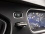 Volvo V40 Cross Country 1.6 T4 Luxury Sport 180Pk Automaat (PANORAMADAK, NAVIGATIE, LEDER, MEMORY SEATS, CAMERA, STOELVERWARMING, XENON, GETINT GLAS, KEYLESS, NIEUWSTAAT)