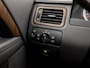 Volvo S80 1.6 T4 Deluxe 180Pk Automaat (NAVIGATIE, MEMORY SEATS, LEDER, XENON, PARKEERSENSOREN, ADAPTIVE CRUISE, LANE ASSIST, NIEUWSTAAT)