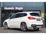 BMW X1 xDrive20i M-Sport | HuD | Trekhaak | Camera | 19” | Leer | Stuur/Stoelverwarming | DAB | Sensoren