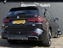 BMW X3 M iX3 Sport High Executive 80 kWh | 1e eigenaar | dealer onderhouden | panoramadak | leder interieur | SOH accu 99.5%