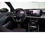 Audi Q3 e-hybrid 272 pk S Line | Trekhaak | Panoramadak | Matrix | 20"