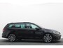 Volkswagen Golf Variant 1.5 TSI Highline Business R Panoramadak, LED, Camera, Virtual Cockpit, Trekhaak