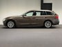 BMW 3-Serie Touring 320d xDrive High Executive (PANO, LEDER, GROOT NAVI, CLIMA, CAMERA)