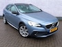 Volvo V40 Cross Country 2.0 T4 Nordic+ | Trekhaak | Panoramadak | Lederen Bekleding | Elektrisch Verstelbare Voorstoelen | Parkeerverwarming | Navigatie | Cruise Control Adaptief | BLIS | Keyless Entry