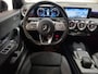 Mercedes-Benz A-klasse 180 Business Solution AMG - Apple Carplay/Android Auto - Stoelverwarming - Sfeerverlichting - Alcantara/Leder