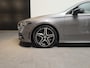 Mercedes-Benz A-klasse 180 Business Solution AMG - Apple Carplay/Android Auto - Stoelverwarming - Sfeerverlichting - Alcantara/Leder