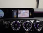 Mercedes-Benz A-klasse 180 Business Solution AMG - Apple Carplay/Android Auto - Stoelverwarming - Sfeerverlichting - Alcantara/Leder
