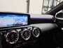 Mercedes-Benz A-klasse 180 Business Solution AMG - Apple Carplay/Android Auto - Stoelverwarming - Sfeerverlichting - Alcantara/Leder