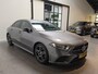 Mercedes-Benz A-klasse 180 Business Solution AMG - Apple Carplay/Android Auto - Stoelverwarming - Sfeerverlichting - Alcantara/Leder