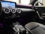 Mercedes-Benz A-klasse 180 Business Solution AMG - Apple Carplay/Android Auto - Stoelverwarming - Sfeerverlichting - Alcantara/Leder