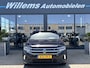 Volkswagen T-Roc 1.5 TSI R-Line Business+ Stoel & Stuurwiel verwarming, Adaptive Cruise & IQ Lights