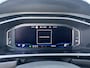 Volkswagen T-Roc 1.5 TSI R-Line Business+ Stoel & Stuurwiel verwarming, Adaptive Cruise & IQ Lights