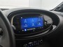 Toyota Aygo X 1.0 VVT-i S-CVT Envy Automaat | Navigatie | JBL Soundsystem | Draadloos Opladen | Climate Control | Apple Carplay/Android Auto |