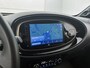 Toyota Aygo X 1.0 VVT-i S-CVT Envy Automaat | Navigatie | JBL Soundsystem | Draadloos Opladen | Climate Control | Apple Carplay/Android Auto |