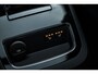 Volvo V60 T6 Plug-in hybrid AWD Ultra Dark | Google | Long Range | Schuif-/Kanteldak | Adaptieve Cruise Control | DAB | Head-Up Display | Camera | Stoelverwarming Voor + Achter | Harman Kardon Audio | Getint Glas | Zitverlenging | Elek. Stoelen | Memory | 19" LM
