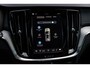 Volvo V60 T6 Plug-in hybrid AWD Ultra Dark | Google | Long Range | Schuif-/Kanteldak | Adaptieve Cruise Control | DAB | Head-Up Display | Camera | Stoelverwarming Voor + Achter | Harman Kardon Audio | Getint Glas | Zitverlenging | Elek. Stoelen | Memory | 19" LM