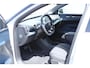 Volvo EX30 Single Motor Extended Range Plus 69 kWh | Verwarmbare voorstoelen en stuurwiel | Adaptieve cruise control | Warmtepomp | Elektrische achterklep | Apple carplay/Android auto |