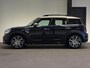 MINI Countryman Mini 2.0 Cooper S MINI Yours (PANO, LED, CAMERA, STOELVERWARMING, HUD)