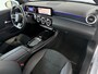 Mercedes-Benz A-klasse 180 Business Solution AMG | Panoramadak | Sfeerverlichting | Stoelverwarming | Parkeercamera |