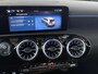 Mercedes-Benz A-klasse 180 Business Solution AMG | Panoramadak | Sfeerverlichting | Stoelverwarming | Parkeercamera |