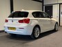 BMW 1-Serie 118i Corporate Lease Executive (CRUISE, NAVI, STOELVERWARMIING, PARKEERSENSOREN, GOED ONDERHOUDEN)