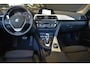 BMW 3-Serie Touring 320i High Executive | Pano | Stoelverwarming |