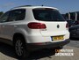 Volkswagen Tiguan 1.4 TSI Sport&Style | PANO | TREKHAAK | RIJKLAAR