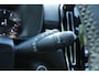 Volvo XC40 T2 R-Design | Verwarmde voorstoelen  en stuurwiel | Apple carplay/Android auto | Adaptieve cruise control | Keyless
