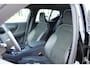 Volvo XC40 T2 R-Design | Verwarmde voorstoelen  en stuurwiel | Apple carplay/Android auto | Adaptieve cruise control | Keyless