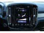 Volvo XC40 T2 R-Design | Verwarmde voorstoelen  en stuurwiel | Apple carplay/Android auto | Adaptieve cruise control | Keyless