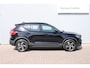 Volvo XC40 T2 R-Design | Verwarmde voorstoelen  en stuurwiel | Apple carplay/Android auto | Adaptieve cruise control | Keyless