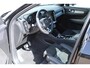 Volvo XC40 T2 R-Design | Verwarmde voorstoelen  en stuurwiel | Apple carplay/Android auto | Adaptieve cruise control | Keyless