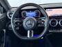 Mercedes-Benz A-klasse 180 Business Solution AMG | Achterruitrijcamera | Night pakket | Panoramadak | Sfeerverlichting |