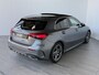 Mercedes-Benz A-klasse 180 Business Solution AMG | Achterruitrijcamera | Night pakket | Panoramadak | Sfeerverlichting |