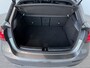 Mercedes-Benz A-klasse 180 Business Solution AMG | Achterruitrijcamera | Night pakket | Panoramadak | Sfeerverlichting |