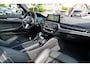 BMW 5-Serie Touring 520i High Executive | M-Pakket | Harman/Kardon | Panorama | Camera | Head up Display | LED | Trekhaak |
