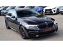 BMW 5-Serie Touring 520i High Executive | M-Pakket | Harman/Kardon | Panorama | Camera | Head up Display | LED | Trekhaak |