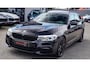 BMW 5-Serie Touring 520i High Executive | M-Pakket | Harman/Kardon | Panorama | Camera | Head up Display | LED | Trekhaak |