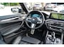 BMW 5-Serie Touring 520i High Executive | M-Pakket | Harman/Kardon | Panorama | Camera | Head up Display | LED | Trekhaak |
