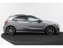 Mercedes-Benz A-klasse 180 Amg (PANORAMADAK, STOELVERWARMING, PARKEERSENSOREN, CRUISE, LED)