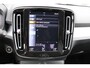 Volvo XC40 T2 130PK Automaat Business Pro | El. Trekhaak | Adapt. Cruise | DAB | El. Achterklep | BLIS | Keyless |