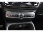 Volvo XC40 T2 130PK Automaat Business Pro | El. Trekhaak | Adapt. Cruise | DAB | El. Achterklep | BLIS | Keyless |