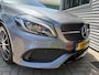Mercedes-Benz A-klasse 160 -AUTOMAAT-AMG PAKKET-ALCANTARA-SPORTSTOELEN-DIAMOND GRILL-SPORTSTOELEN-CAMERA-NIGHT PAKKET-ETC.