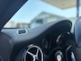 Mercedes-Benz A-klasse 160 -AUTOMAAT-AMG PAKKET-ALCANTARA-SPORTSTOELEN-DIAMOND GRILL-SPORTSTOELEN-CAMERA-NIGHT PAKKET-ETC.