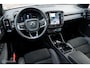 Volvo XC40 MY24 2.0 B3 MH AUT7 ULTIMATE DARK | PANO | HARMAN KARDON | ACC | BLIS | THK