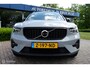 Volvo XC40 MY24 2.0 B3 MH AUT7 ULTIMATE DARK | PANO | HARMAN KARDON | ACC | BLIS | THK